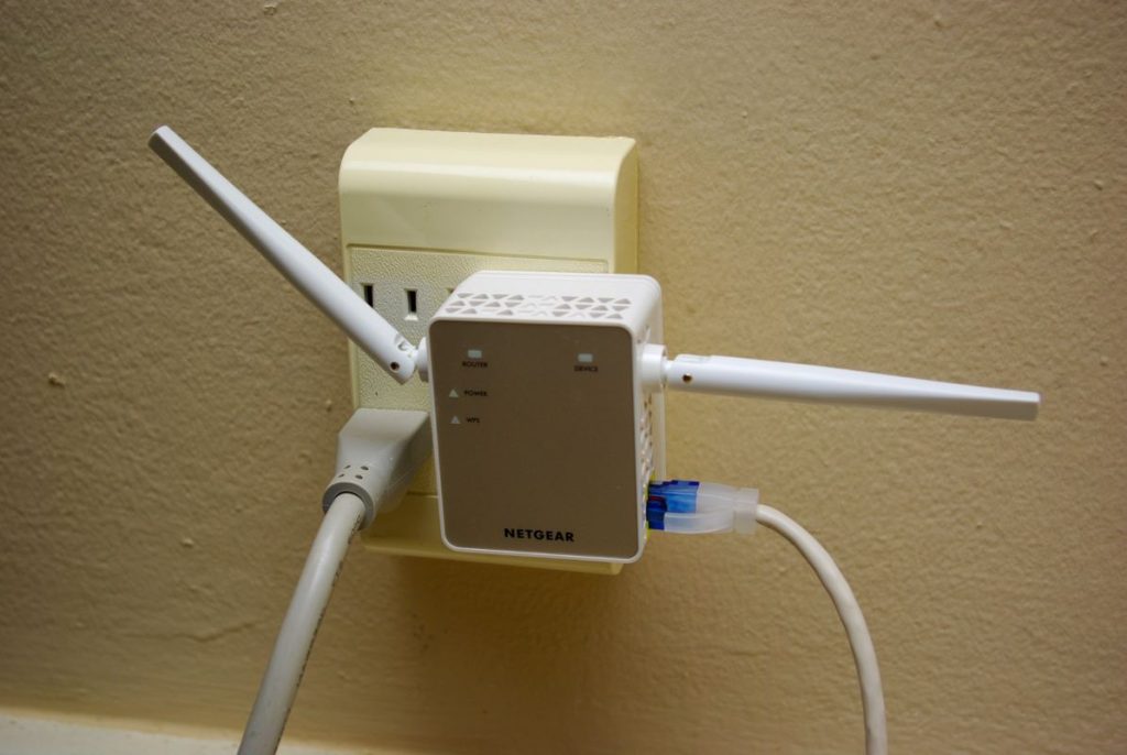Wi Fi extender