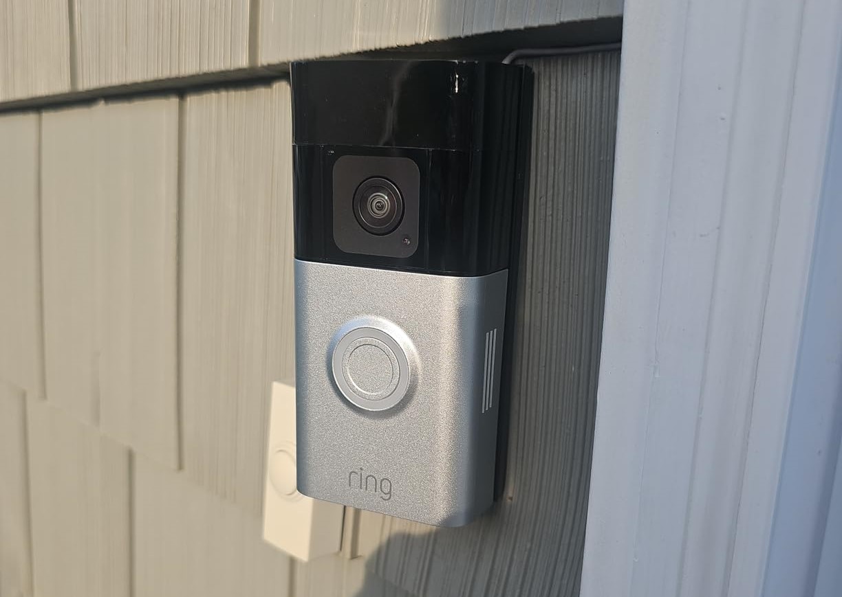 is ring doorbell in direct sunlight safe