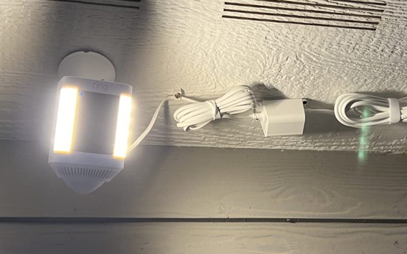 what is the ring spotlight cam light duration