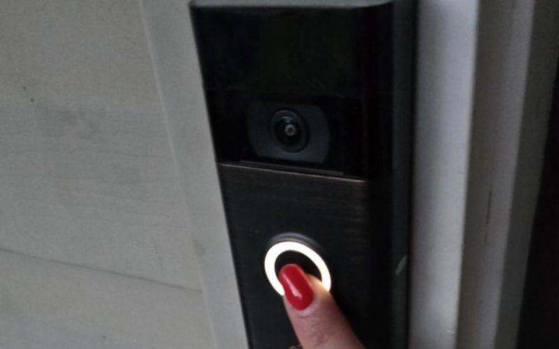 why my ring doorbell only rings once