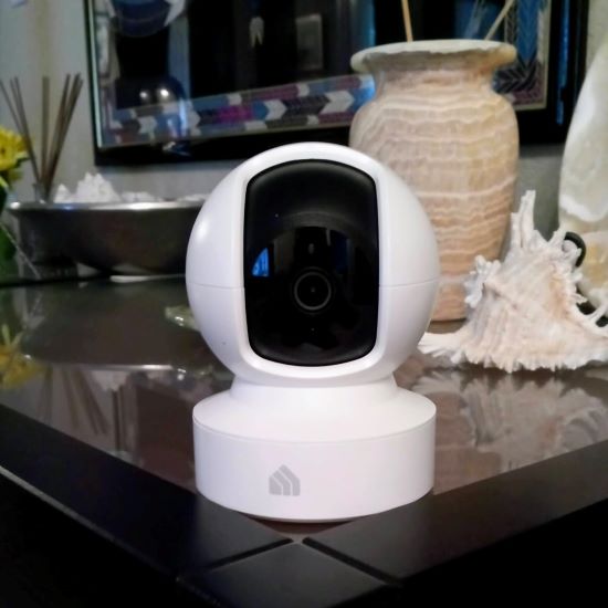 kasa indoor pan tilt smart security camera